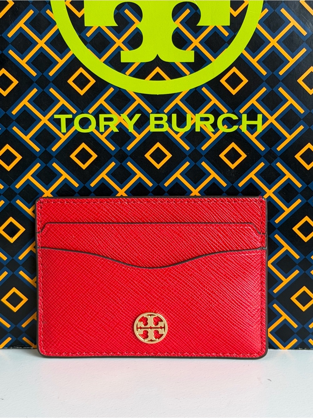 New Tory Burch Slim Card Holder with Gold Logo